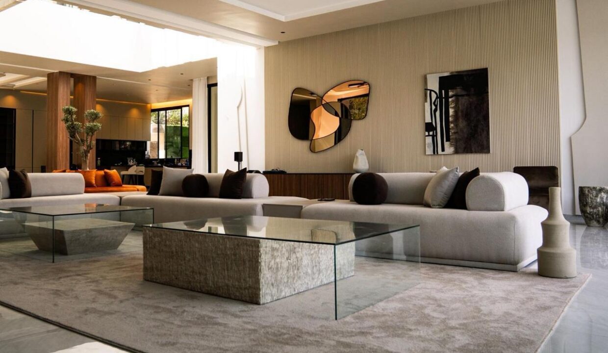 WhatsApp Image 2025-12-10 at 03.31.52