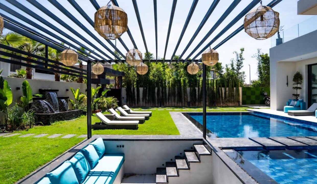 WhatsApp Image 2025-12-10 at 03.31.53 (1)