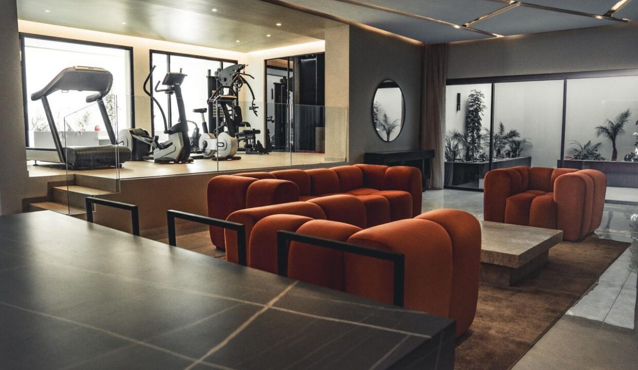 WhatsApp Image 2025-12-10 at 03.31.56 (1)