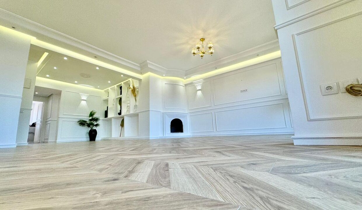 WhatsApp Image 2025-12-10 at 03.36.13 (2)