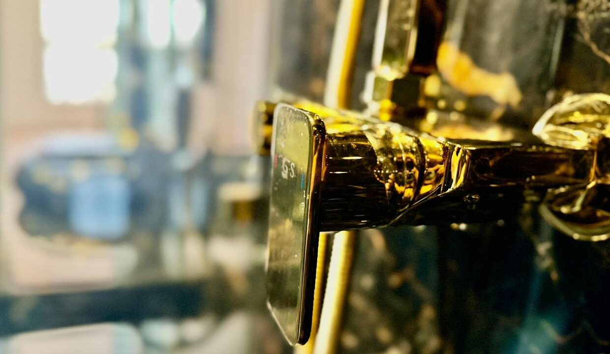 WhatsApp Image 2025-12-10 at 03.36.15 (2)