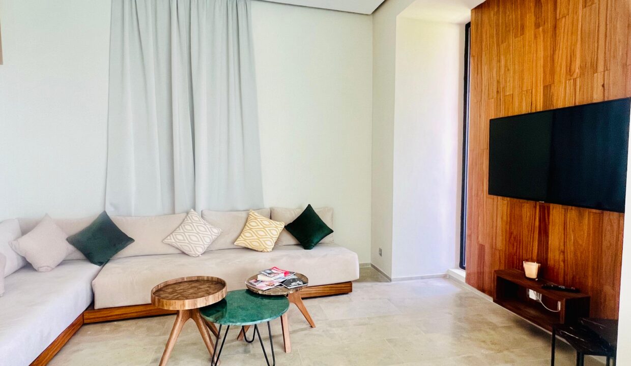 WhatsApp Image 2025-12-10 at 03.38.24