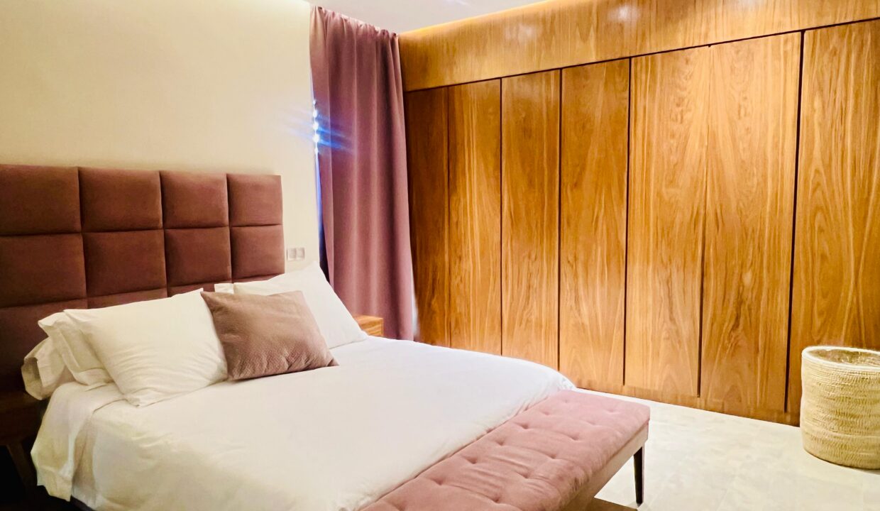 WhatsApp Image 2025-12-10 at 03.38.24 (2)