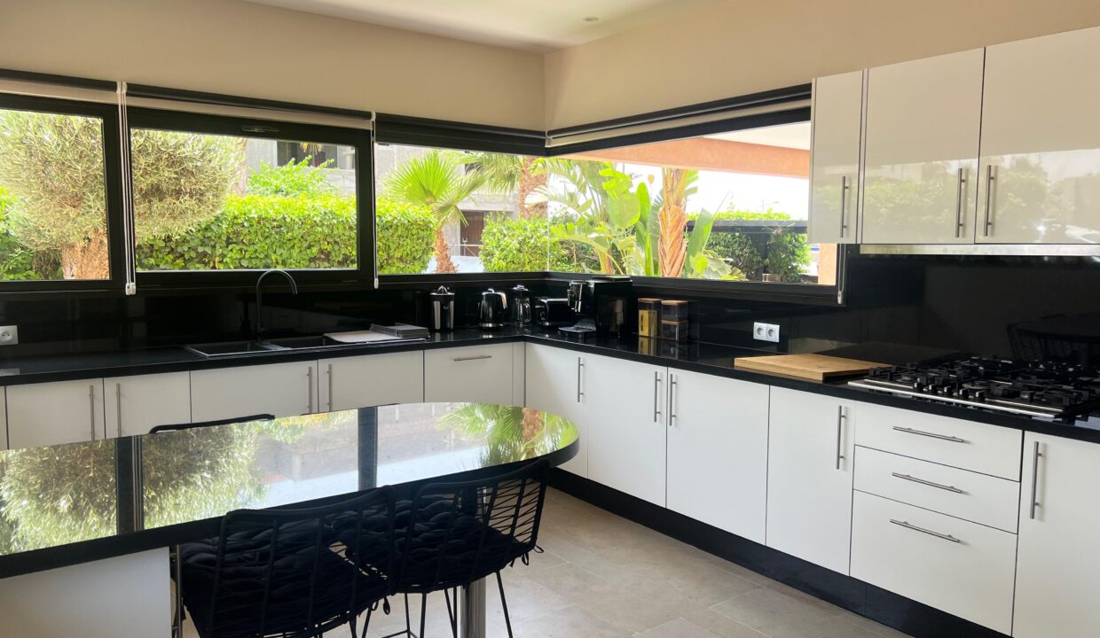 WhatsApp Image 2025-12-10 at 03.38.25