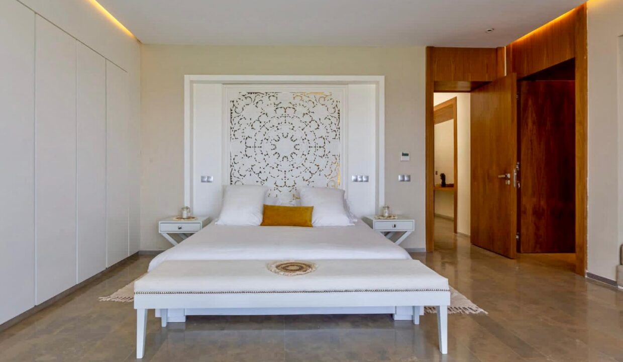 WhatsApp Image 2025-12-10 at 03.38.27 (1)