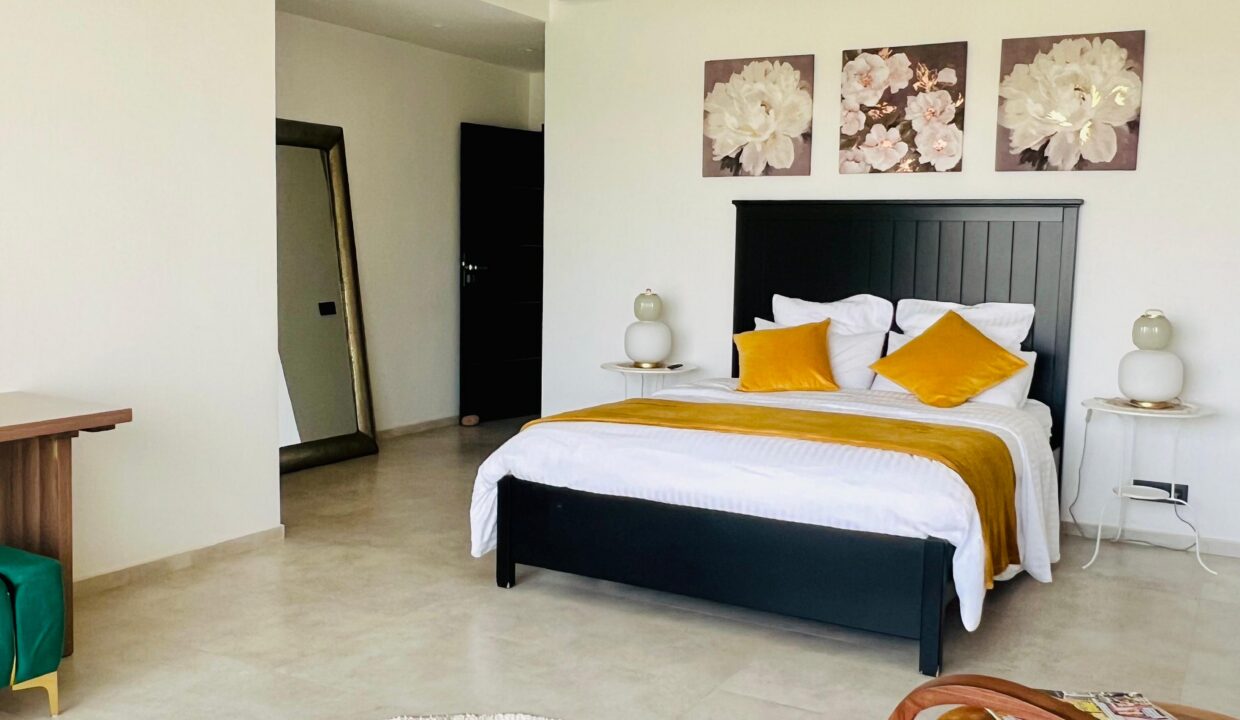 WhatsApp Image 2025-12-10 at 03.39.35