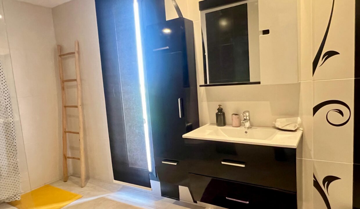 WhatsApp Image 2025-12-10 at 03.39.35 (2)