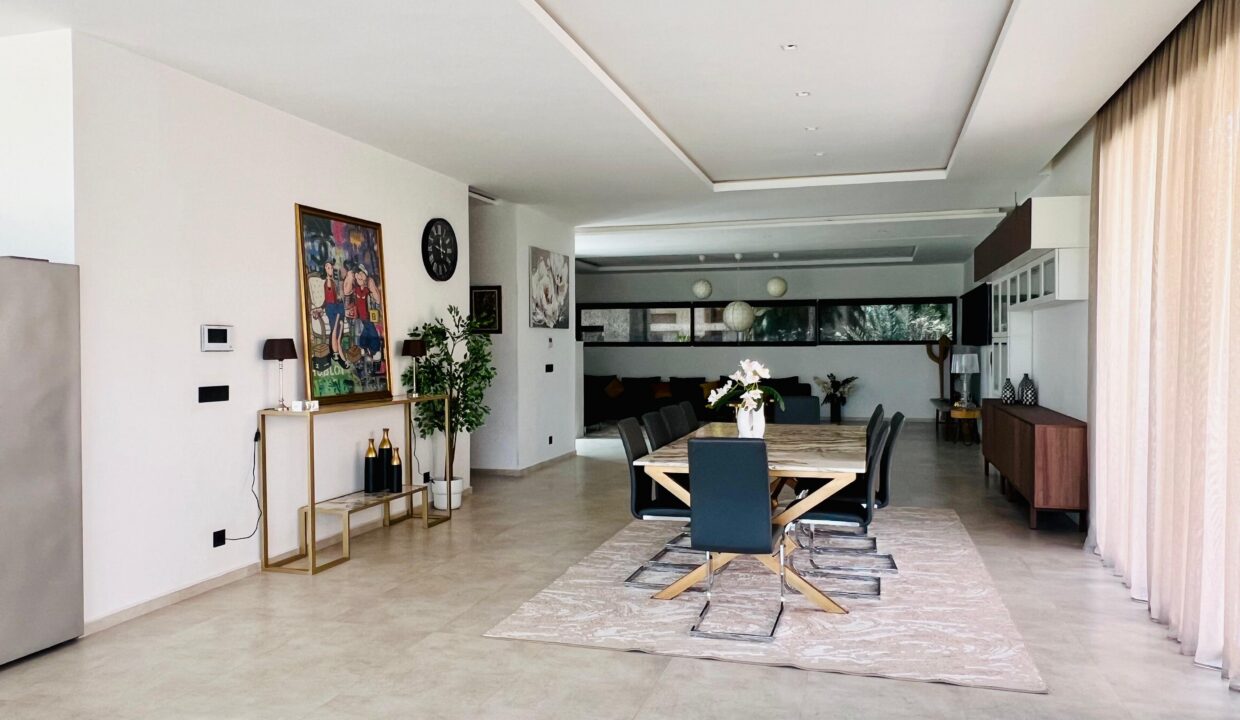 WhatsApp Image 2025-12-10 at 03.39.41 (1)