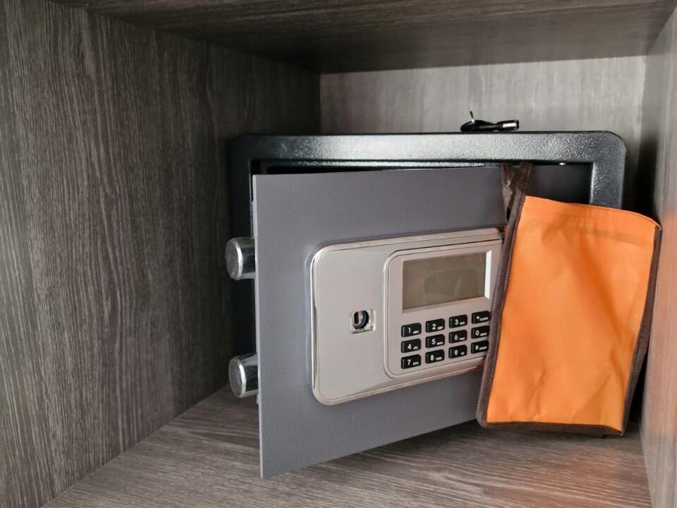 WhatsApp Image 2025-12-10 at 03.41.06