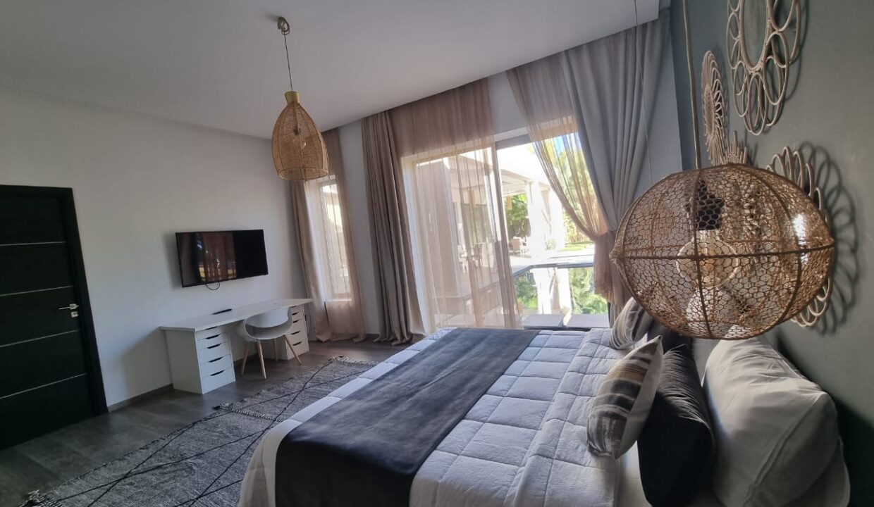 WhatsApp Image 2025-12-10 at 03.41.10 (2)