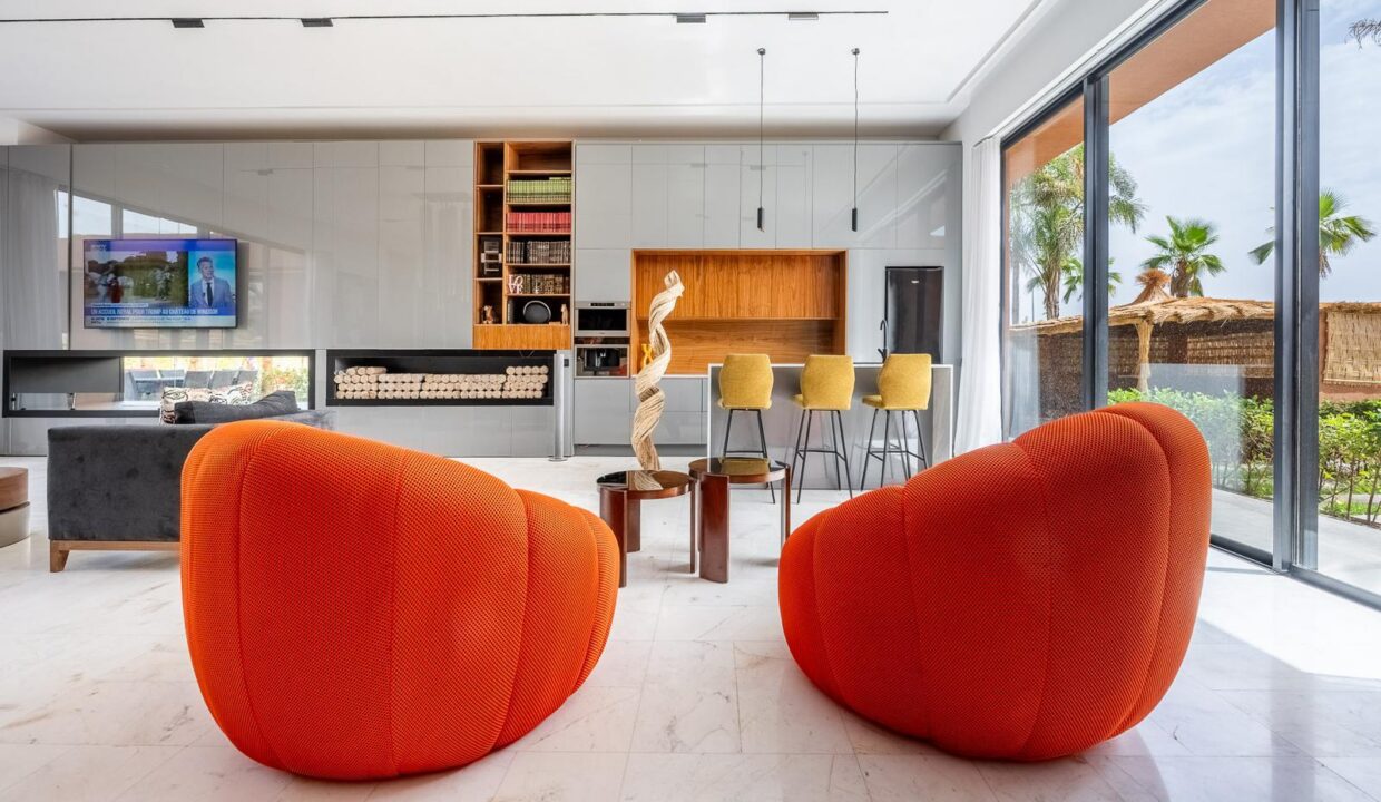 WhatsApp Image 2025-12-10 at 04.05.03 (1)