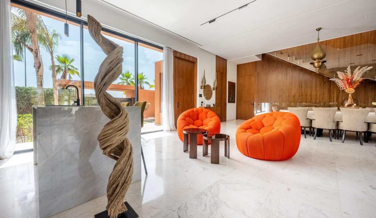 WhatsApp Image 2025-12-10 at 04.05.04