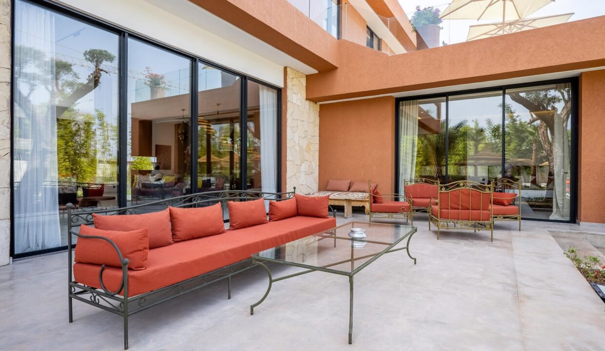 WhatsApp Image 2025-12-10 at 04.05.07 (2)