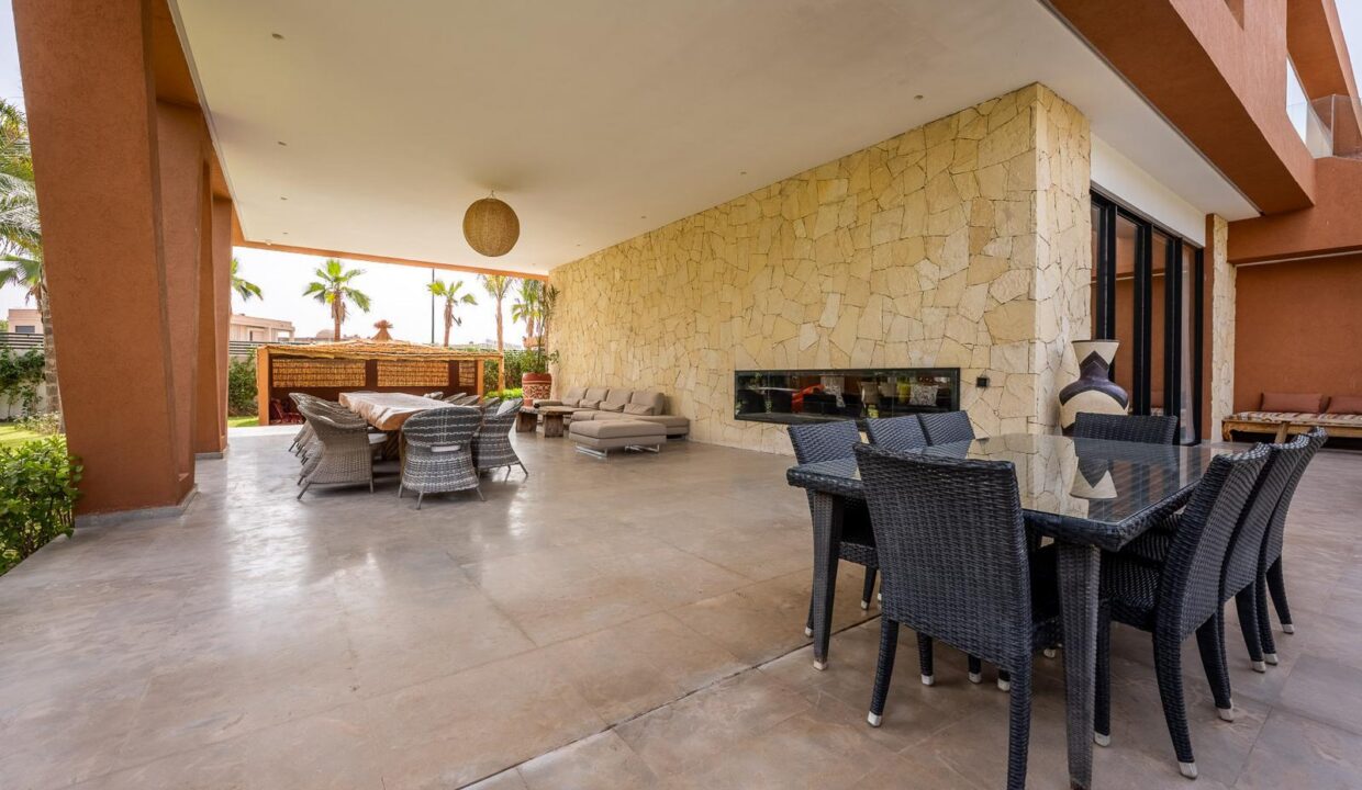 WhatsApp Image 2025-12-10 at 04.05.10