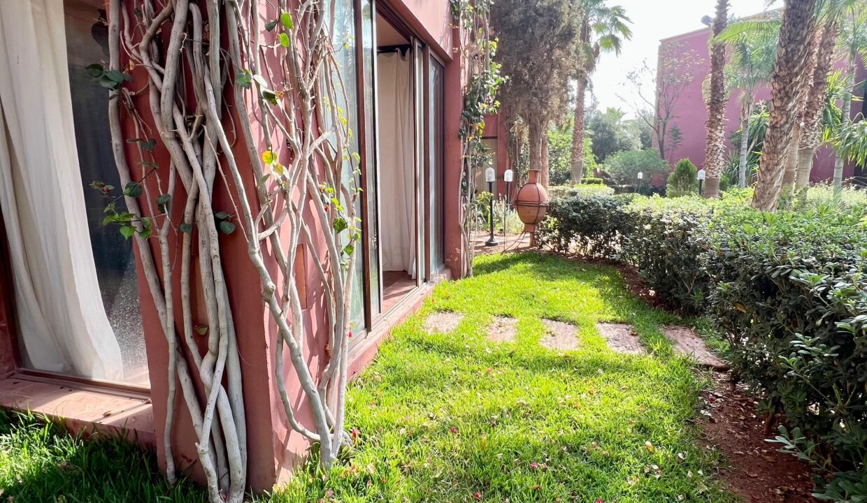 WhatsApp Image 2025-12-10 at 04.10.37 (1)