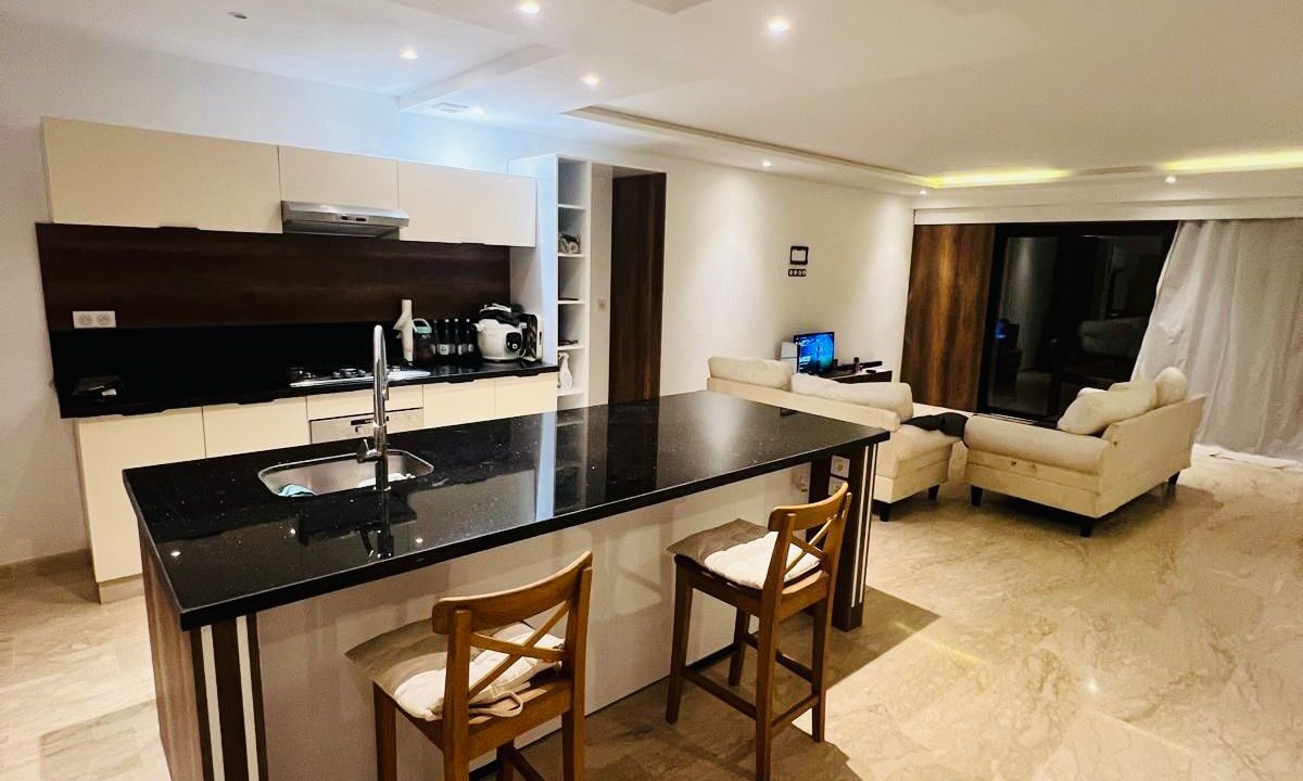 WhatsApp Image 2025-12-10 at 04.11.25