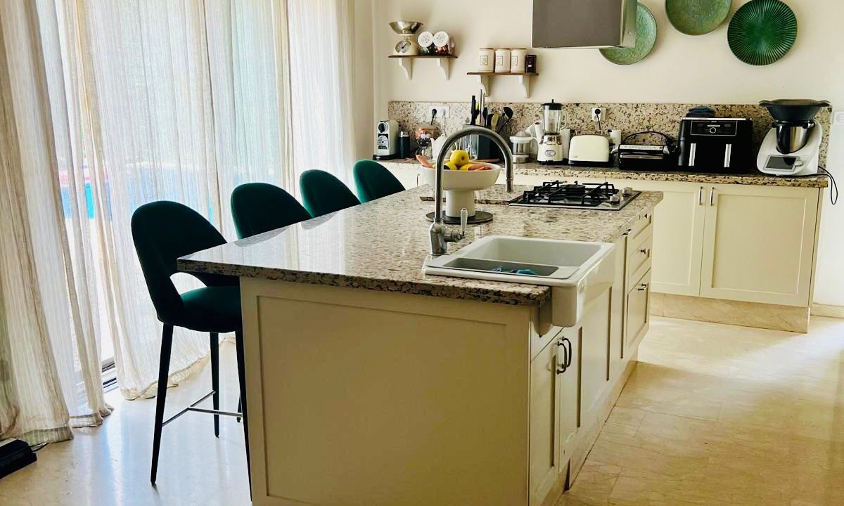 WhatsApp Image 2025-12-10 at 04.11.25 (2)