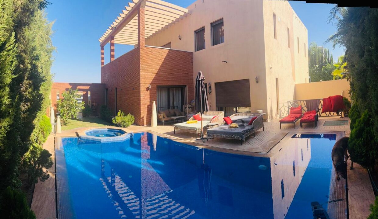 WhatsApp Image 2025-12-10 at 04.11.27 (2)