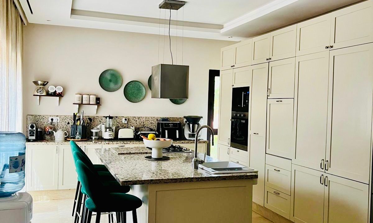 WhatsApp Image 2025-12-10 at 04.11.30 (3)