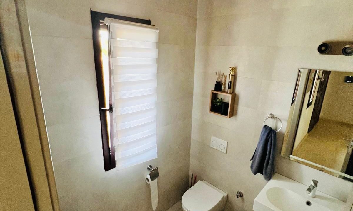 WhatsApp Image 2025-12-10 at 04.11.33 (2)