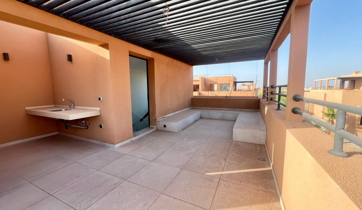 WhatsApp Image 2025-12-10 at 09.29.05 (3)