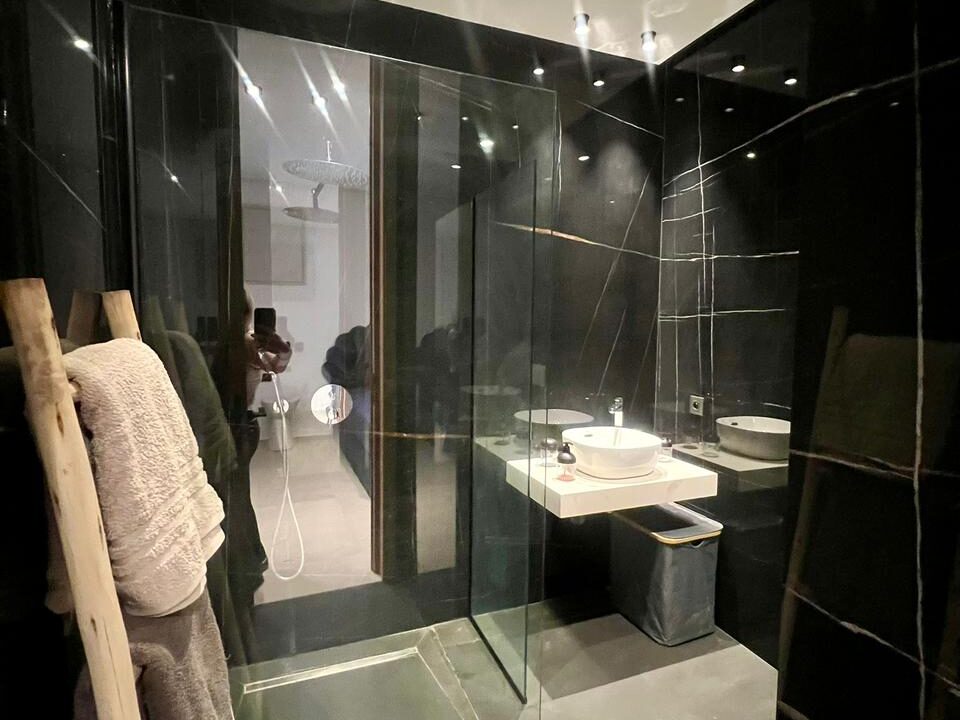 WhatsApp Image 2025-12-10 at 09.29.07 (1)