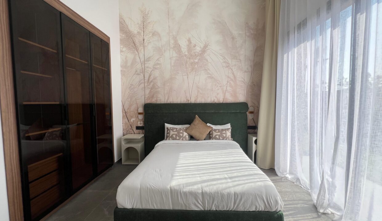 WhatsApp Image 2025-12-10 at 09.34.32 (1)