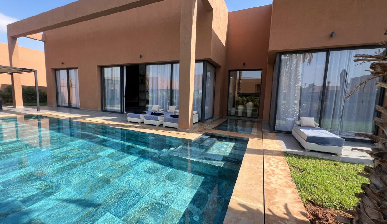 WhatsApp Image 2025-12-10 at 09.34.33 (7)