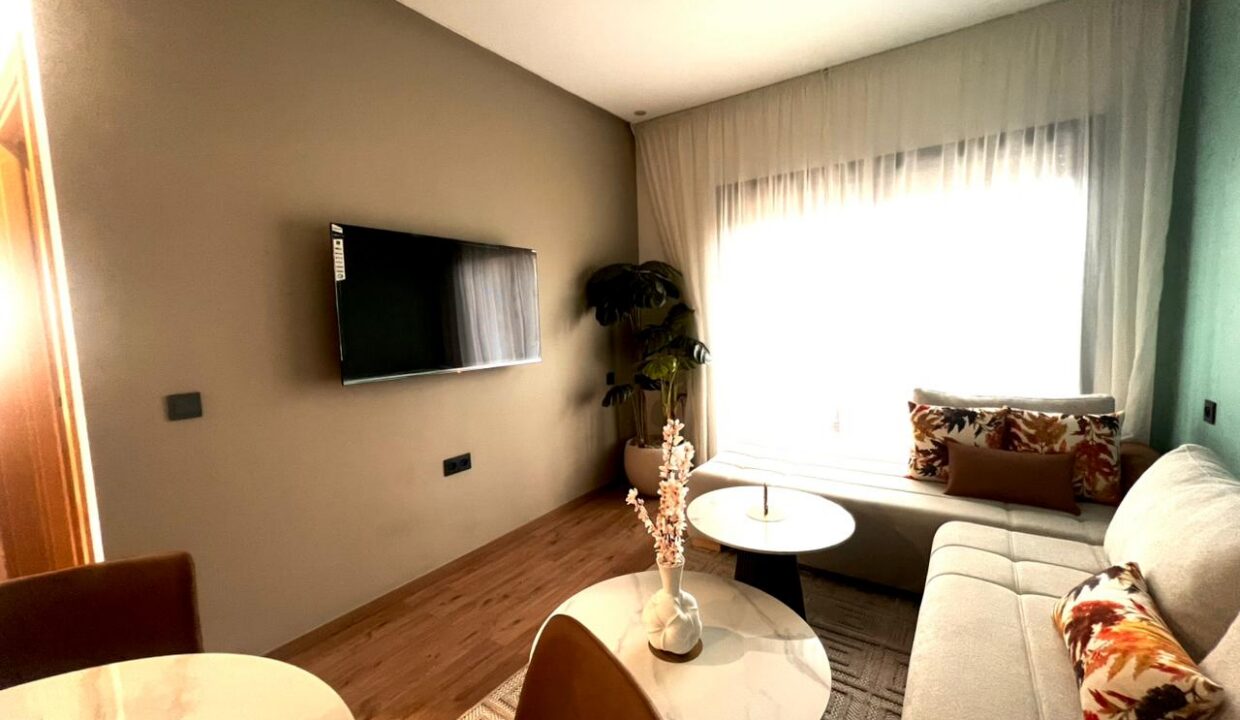 WhatsApp Image 2025-12-10 at 19.02.38 (4)