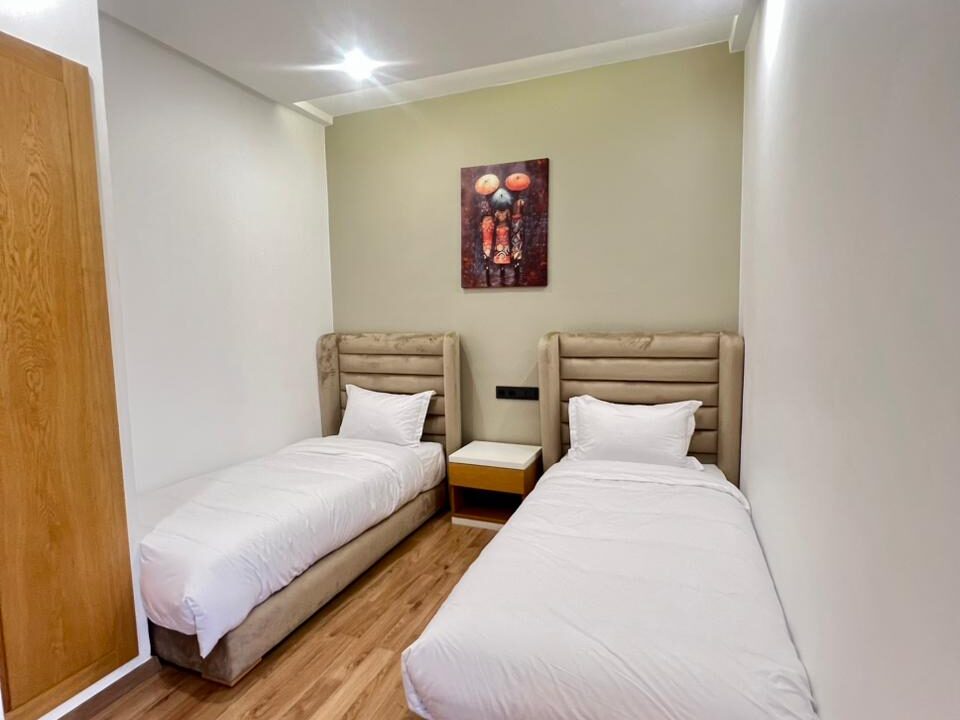 WhatsApp Image 2025-12-10 at 19.02.38